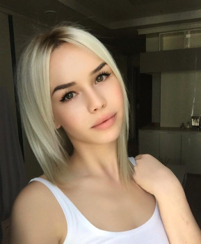 Polina - escort review from Turkey