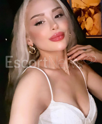 Photo escort girl LEYLA: the best escort service